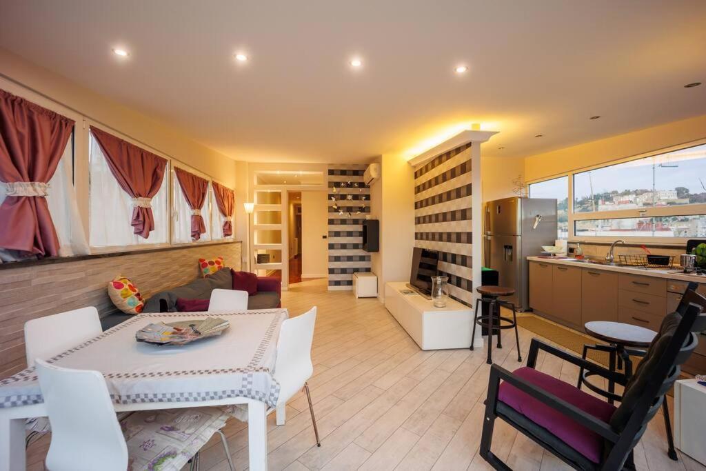 Apartment Lidahouse Terrace And Vesuvio View Next Museum By Houseinnaples